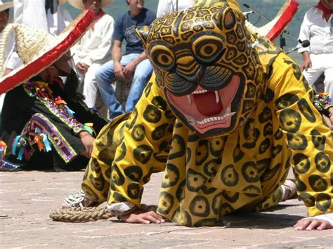  La danza del jaguar Una obra maestra de realismo mágico y simbolismo ancestral