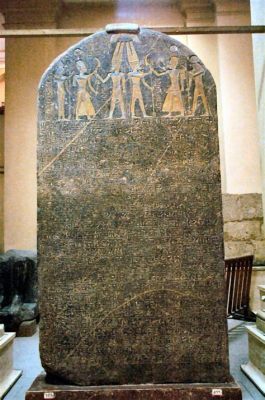  Stela de Yebsebe: Un viaje abstracto hacia la eternidad a través del misterio y la majestuosidad!